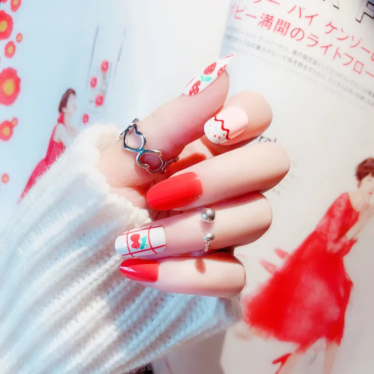 

24pcs Hot Selling Full Cover False Nails Tips with Glue Sticker Red Cute Strawberry Fake Nail Art Decoration Long Oval Head ^