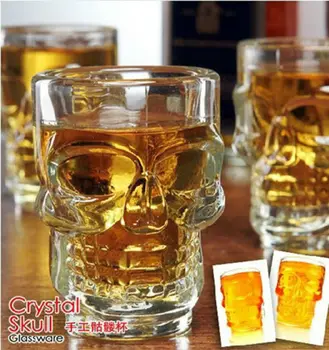 

500ML Skulls With Handle Drinking Beer Glass Cup Creative Mugs