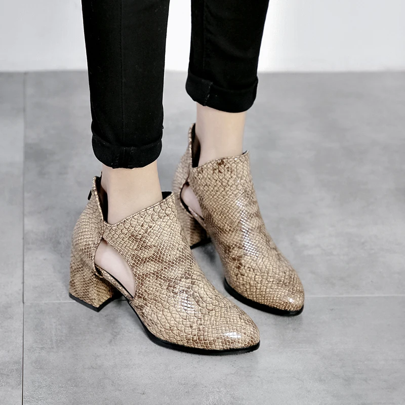 

2019 Women Shoes brown Snake Printed Sexy Stilettos spring new hollow coarse sandals 6.5cm Women Wedges Shoes Plus Size 33-43