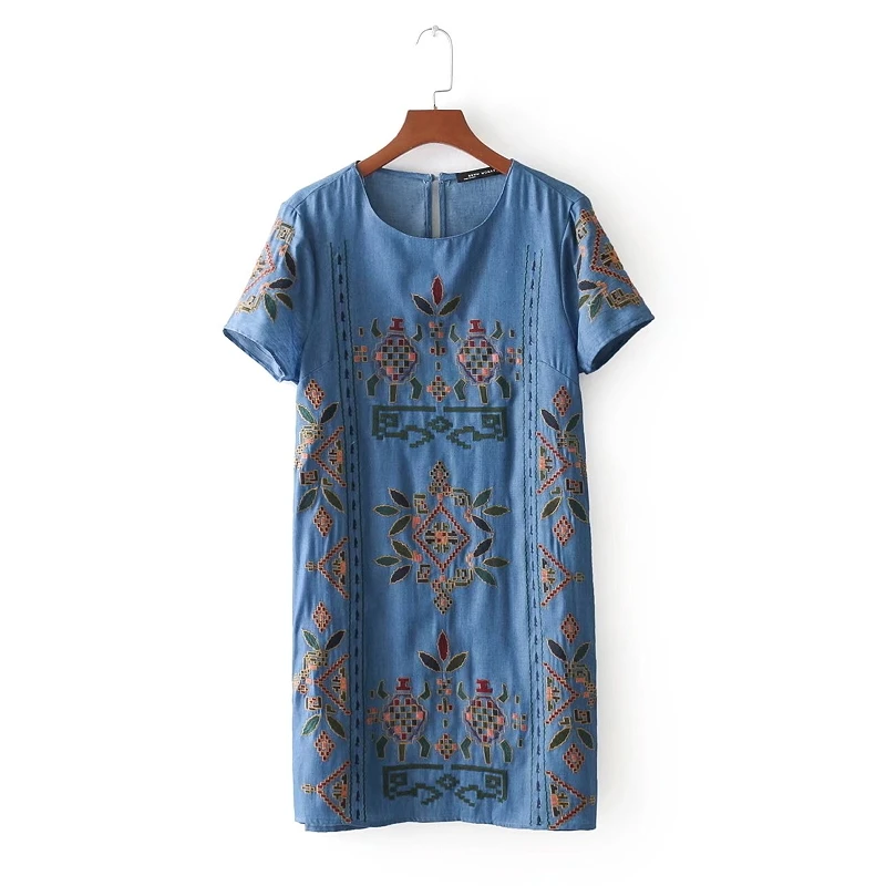 2018 women court totem flower embroidery denim mini dress elegant vestido summer short sleeve casual slim straight dress DS682 2018 women court totem flower embroidery denim mini dress elegant vestido summer short sleeve casual slim straight dress DS682