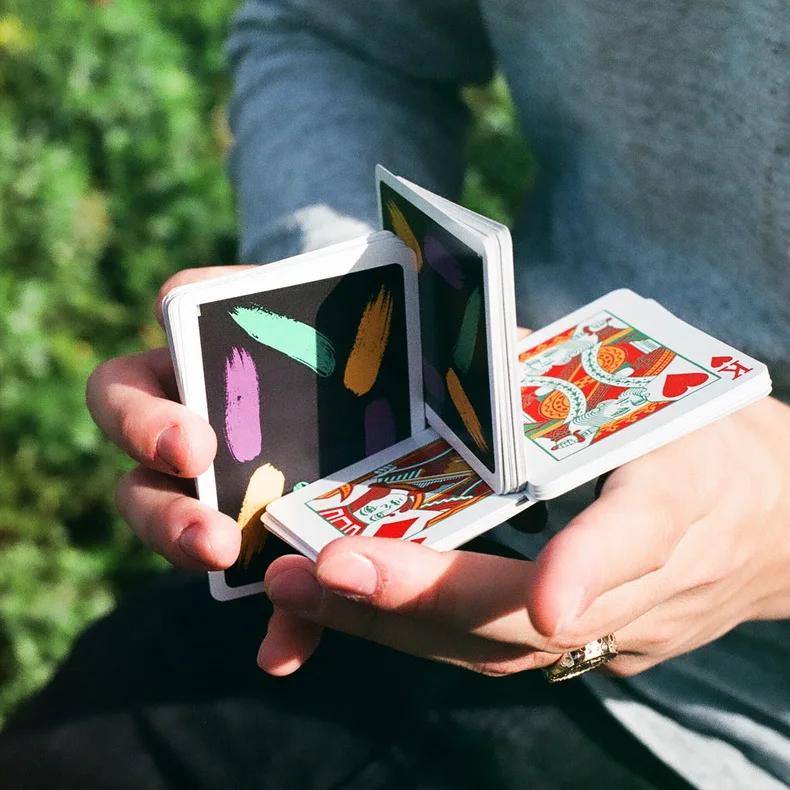 Кисточки Карточные игры по dealersgrip двухслойные uspcc ограниченной Редкие Cardistry в полоску Волшебные трюки