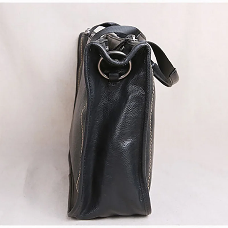 AETOO Leather handbag, cross-sectional large-capacity men's business casual bag, head leather English simple briefcase