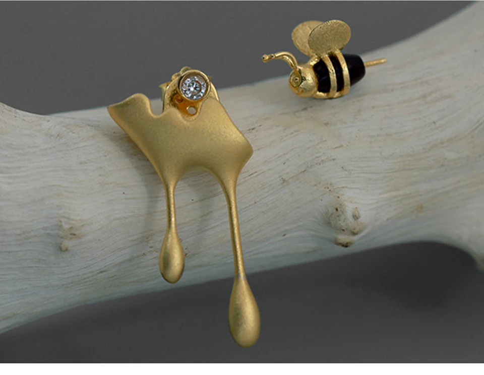 LFJA0079-Bee-and-Dripping-Honey-Asymmetric_12