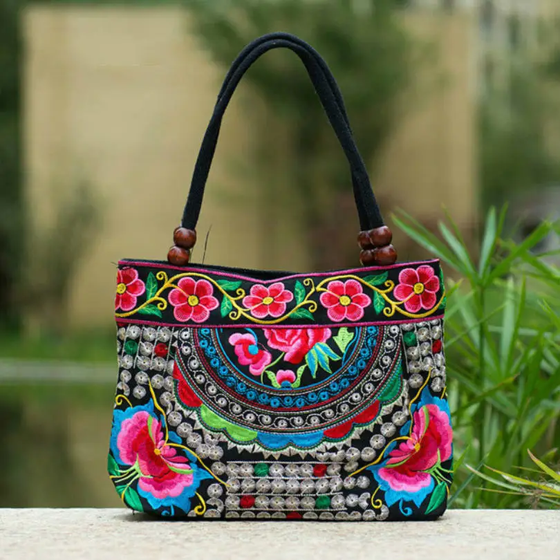 

Embroidery Ethnic Shoulder Bag Women Handbag Handmade Double Faced Flowers Pattern Vintage Embroidered Canvas Wood Beads Bags