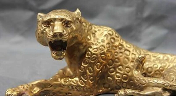 

Long 10.5 inch . Bronze Catamount Animal cheetah leopard panther Statue decoration bronze factory outlets