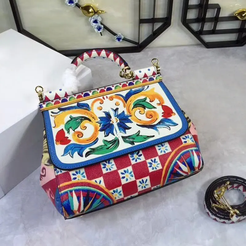 

New style of vintage blue and white porcelain color printing fashion bag in 2019