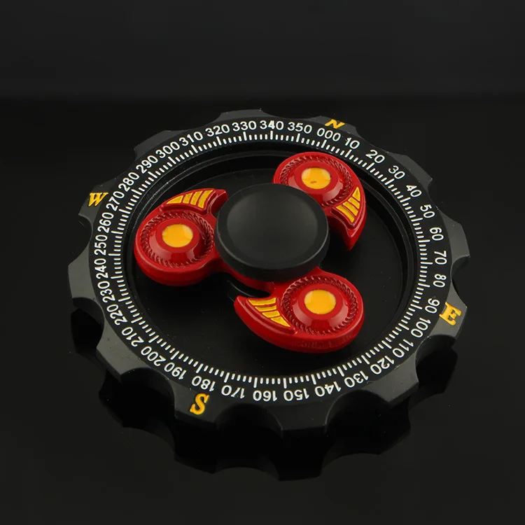 4570708085_1945636812
