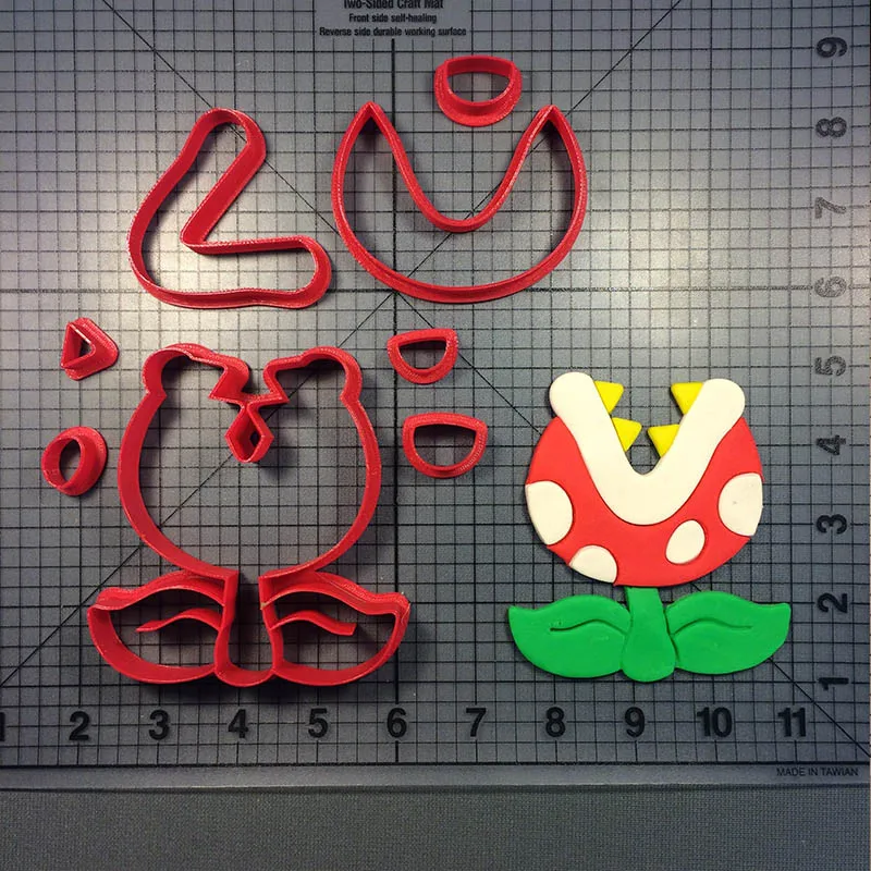

Cartoon series Cookie Cutter Custom Made 3D Printed TV Character Fondant Cupcake Top set Cute Cooking Tools for Cupcake Cutter