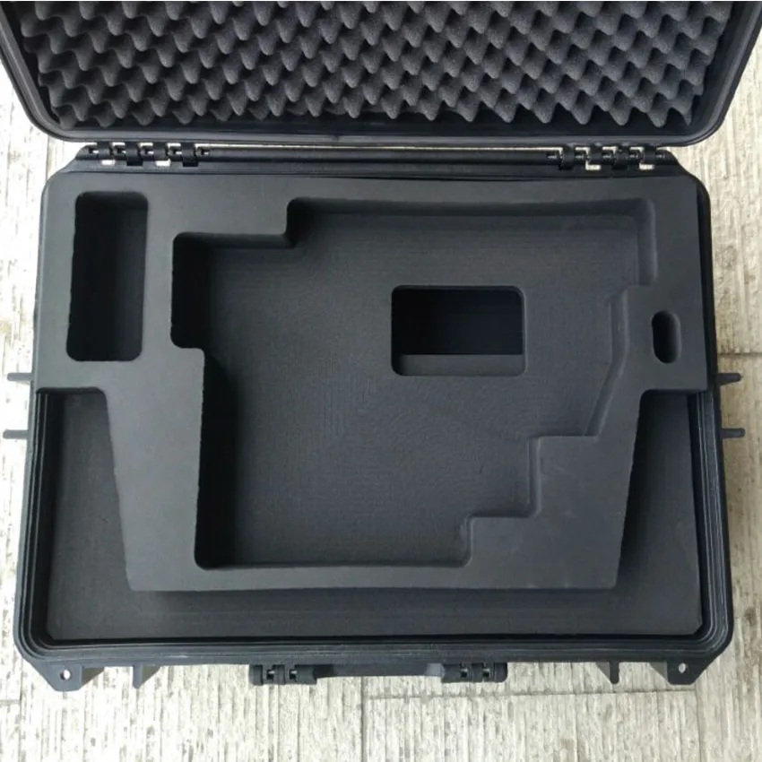 DJI8