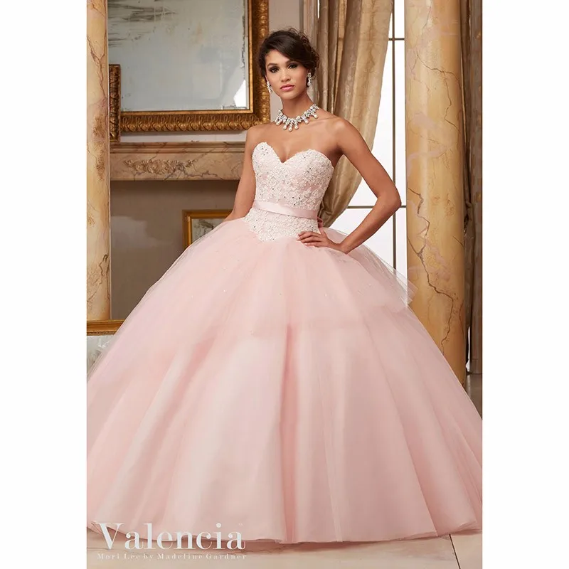 Blush Pink Quinceanera Dresses 2017 Sweetheart Appliques Lace Tulle