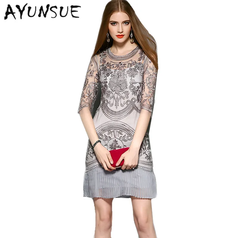 

European And America Embroidery Dress Plus Size Gray Half Sleeve Vestidos Women Summer Dress 2019 Elegant Party Dresses FYY391