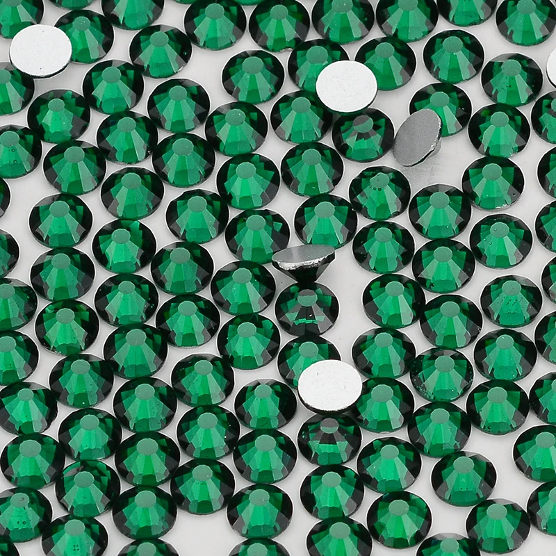 Темно-зеленые кристалльные серебро назад Стеклянные фальшивые бриллианты Flatback Номера исправление для ногтей искусство украшения Стразы с плоской обратной поверхностью кристалл
