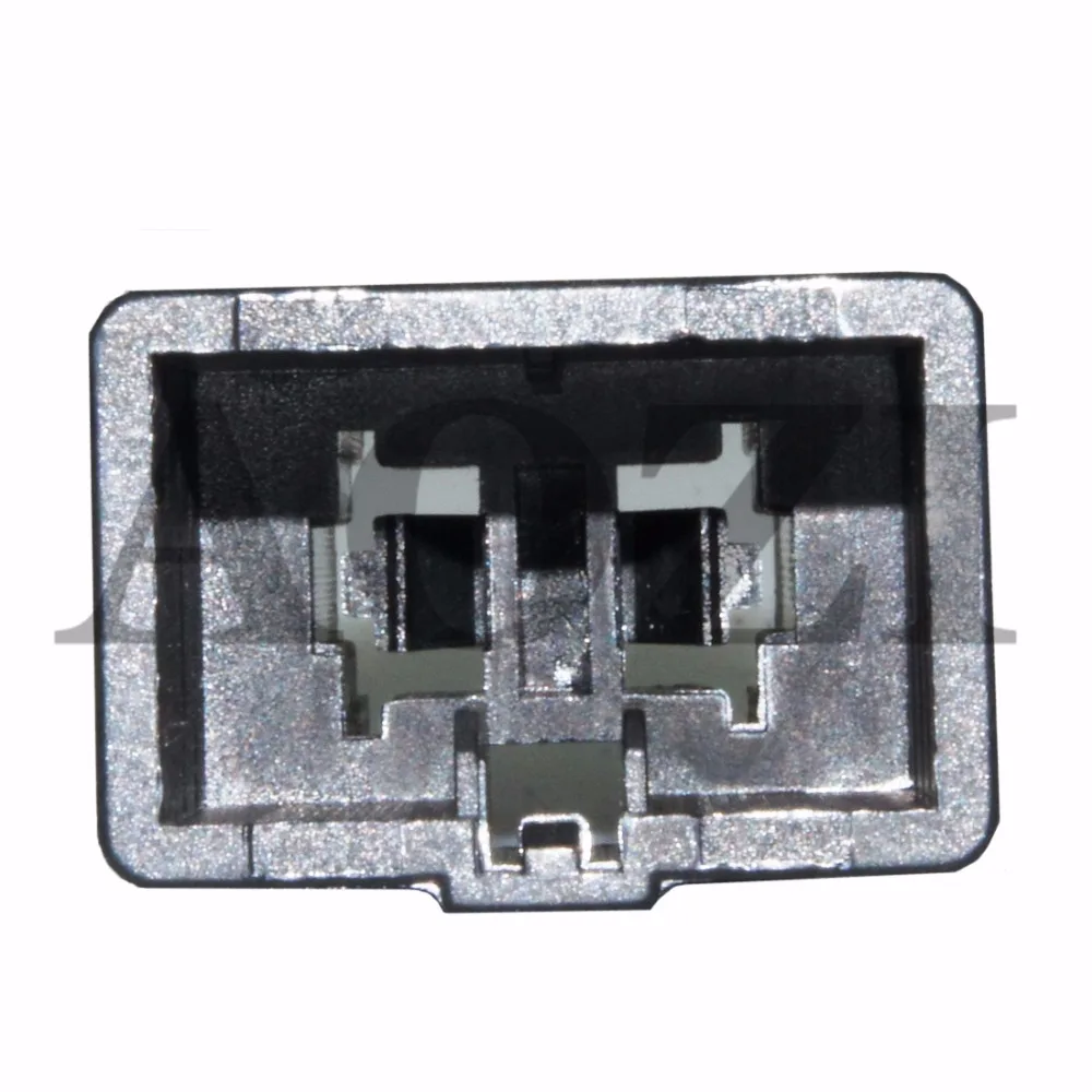 DJ7026-7D8-11_6