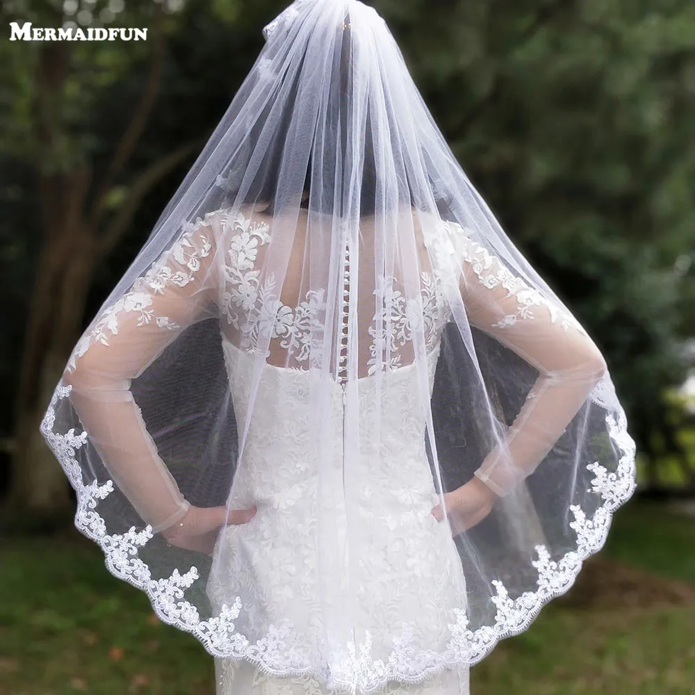 

2019 New Arrival Single Tier Lace Edge Short Woodland Wedding Veils with Comb High Quality White Ivory Bridal Veils