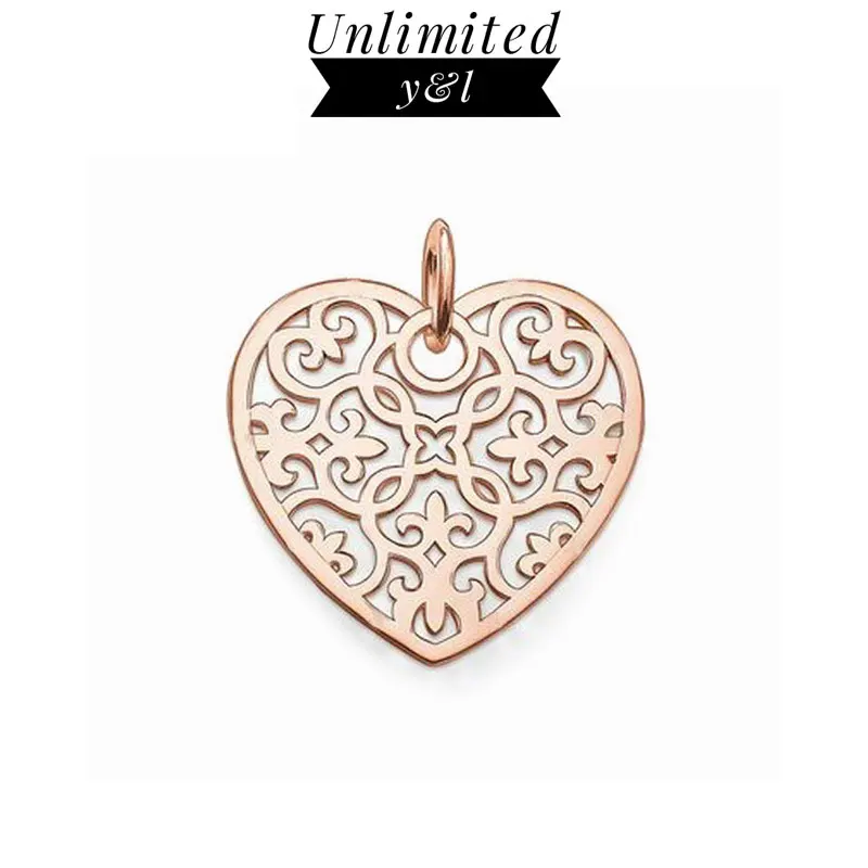 

Flower Heart Pendants Ornament Rose Gold Hollow Out Fashion Jewelry Necklaces Accessories for Women Gift