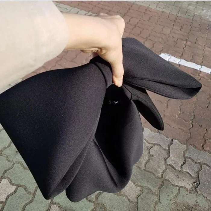 431