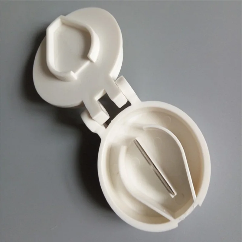 

droppshiping 1 Pcs 4 Layer Pill Box Tablets Cutter Grinder Splitter Divider Pill Box Storage Case MFJ99
