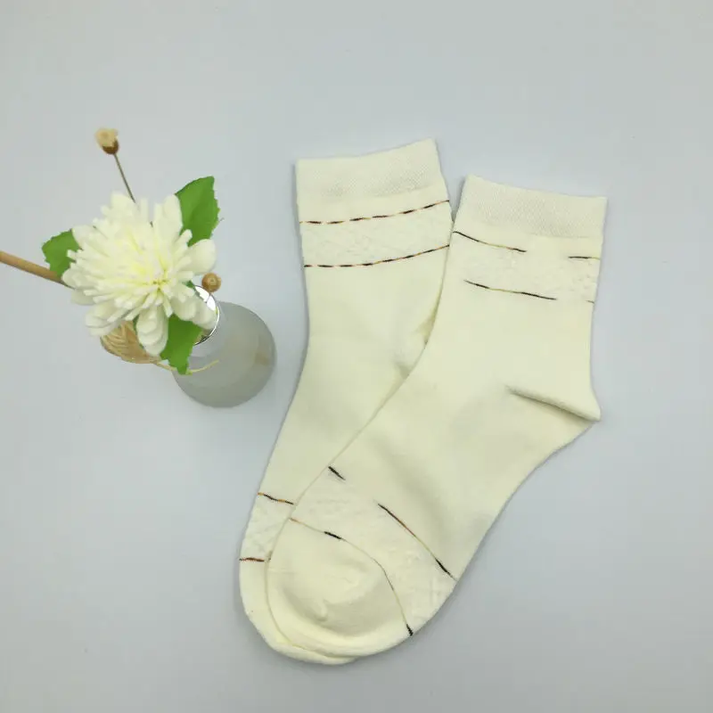 

Spring autumn Women Socks Cotton Kawaii Harajuku stripe socks Cute Female Comfortable breathable Cotton Socks pink white sale