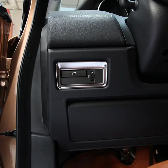 Us 14 4 40 Off Chrome Interior Accessory Taildoor Button Trim Sticker For Land Rover Range Rover Evoque Vogue Sport Autobiography 2012 2017 In