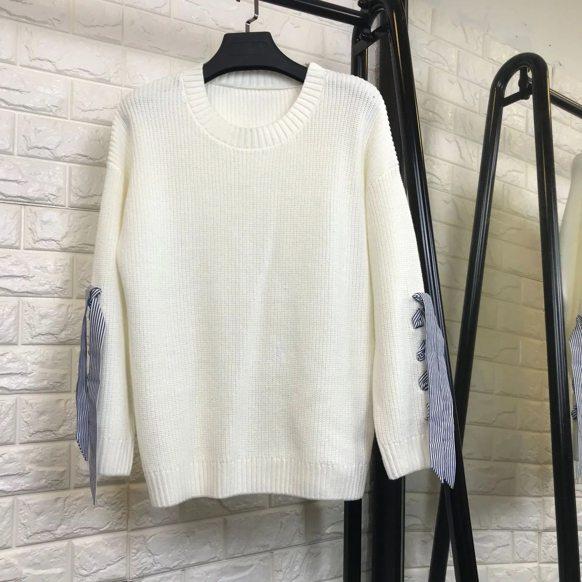 White elastic knit loose pullovers sweater 2018 new long sleeve women autumn casual sweater 