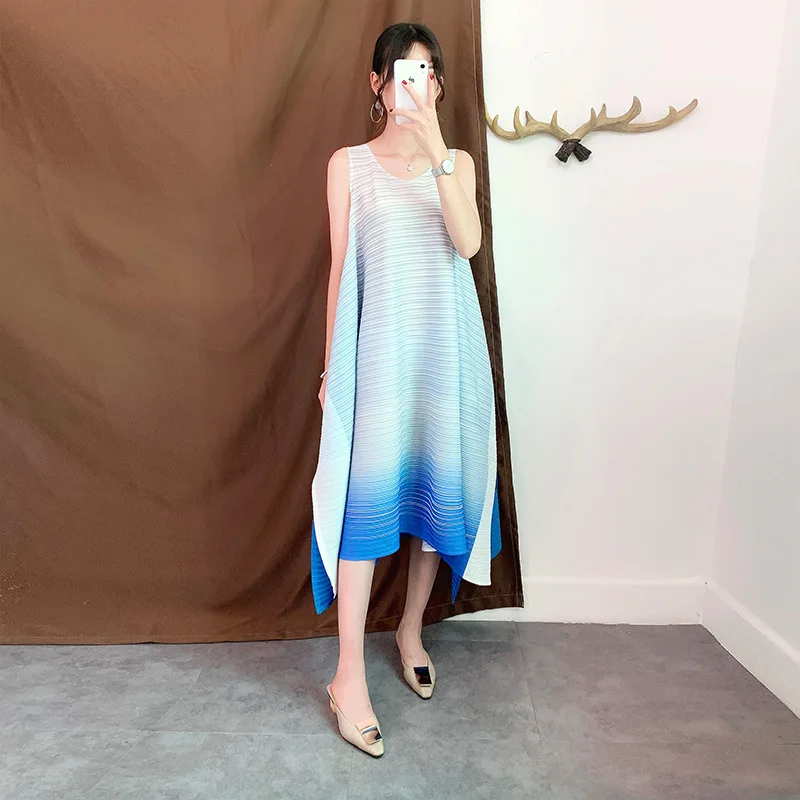

Color Gradient Stylish Women Sleeveless Dress Special Miyak Pleats Loose Irregular Patchwork Dress Fashion Lady Summer Dress
