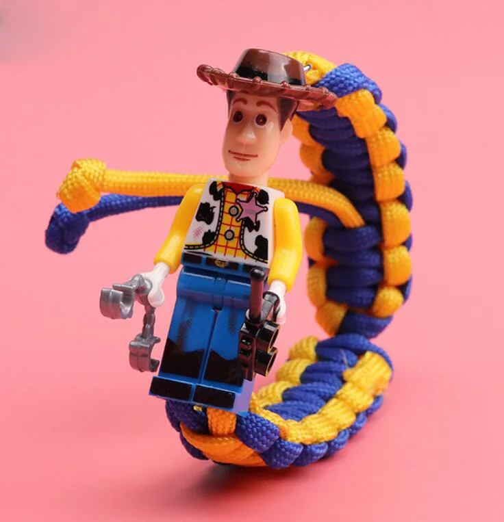 

Toy Story 4 Buzz Lightyear Woody Alien Bracelet Avengers Endgame Iron Man Captain America Building Block Bracelet Toys