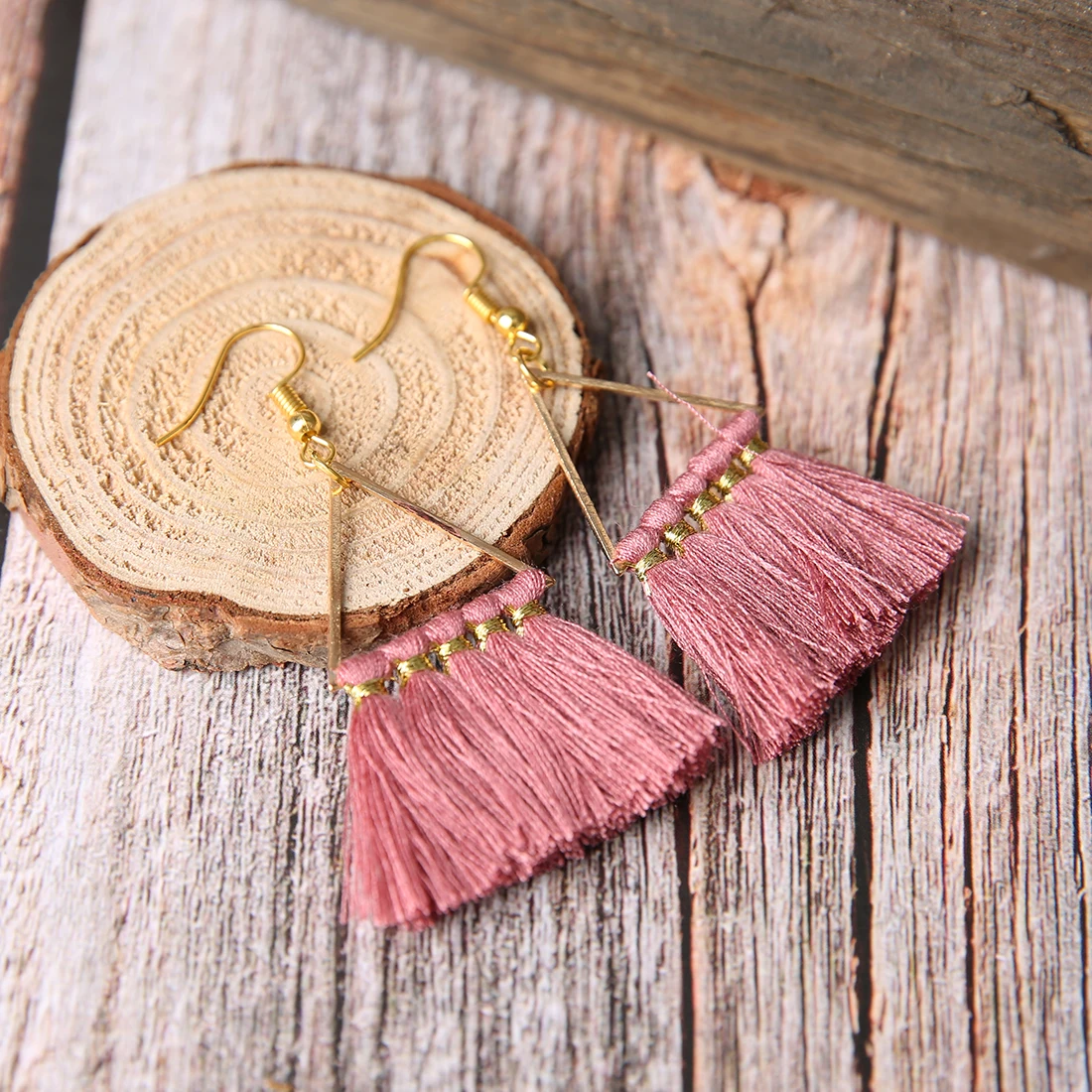 

Bohemian Handmade Tassel Earrings For Women Boho Drop Earrings Indian Jewelry Bridal Fringed Vintage Long Earrings women gift