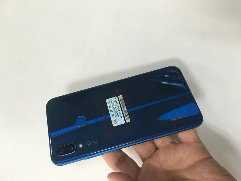Huawei P20 Lite Nova 3e смартфон с 6 3 дюймовым дисплеем ОЗУ 4 Гб ПЗУ 128 ГБ Android 8 0 4G LTE 24