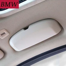 Стайлинга автомобилей чехол для солнечных очков для BMW 1/3/5/7 серии X3/X4/X5/X6 F20/F21/F30/F31/F34/F07/F10/F11/F18/F01/ f03/G11 очки коробка