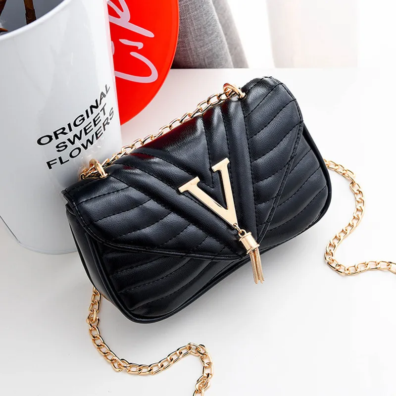

HK belongs to China-6 Colors Spring and Summer Lattice V Letter Chain Shoulder Messenger Bags Women Purses and Handbags