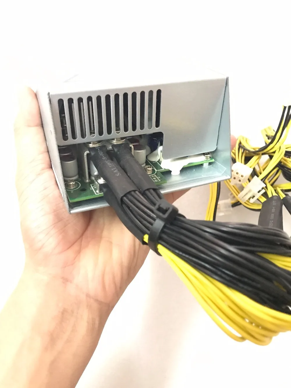 KUANGCHENG Antminer 1600W s9/S7/S5/S4/S4+ 12V источник питания BITMAIN APW3++ для одного S9 или одного L3+ или одного D3