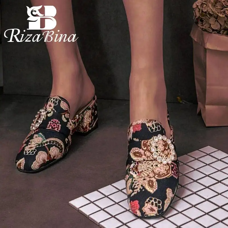RizaBina الأزياء طباعة المرأة الصنادل مربع اصبع القدم الكريستال الكعب سميك النعال نادي عطلة العلامة التجارية احذية نسائية حجم 35-39