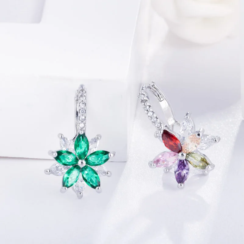 Qoolady корейский стиль красочные кубического циркония серебро 3D геометрический сладкий цветок ювелирные изделия серьги гвоздики для вечерние для женщин подарок E005