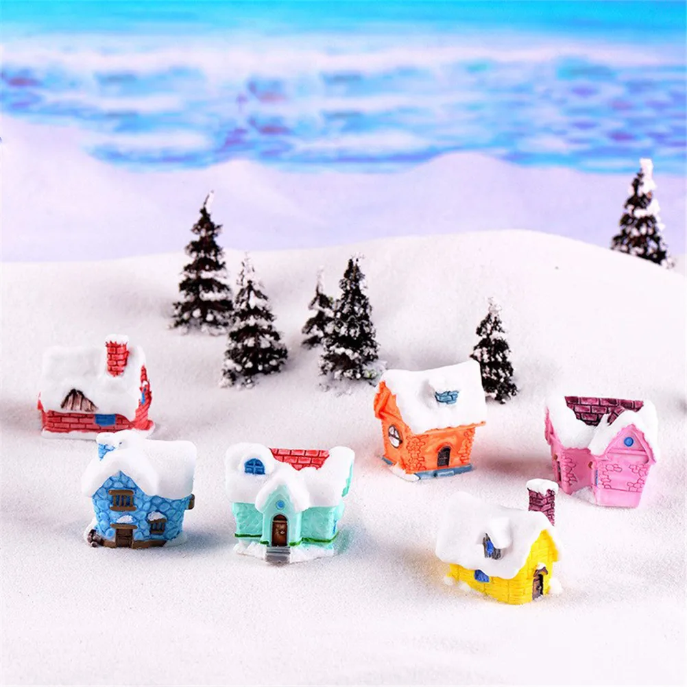 

1Pc Creative Resin Mini House Figurines Fairy Garden European Style Christmas Snow Micro Landscape Bonsai Decor