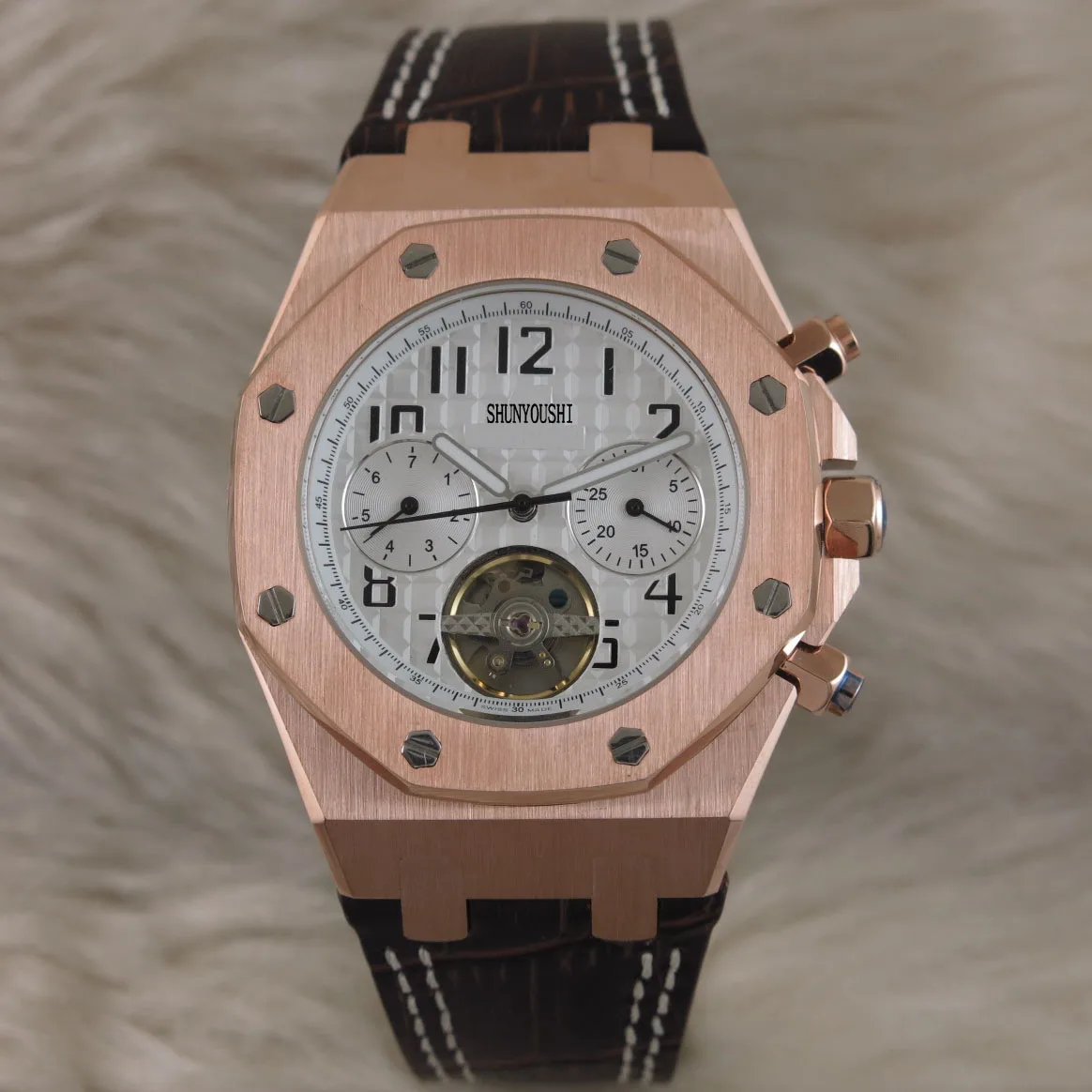 

WG0627 Mens Watches Top Brand Runway Luxury European Design Automatic Mechanical Watch