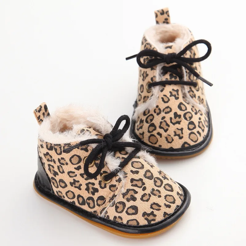WONBO/хлопковая обувь для малышей; однотонная Обувь На Шнуровке; сезон осень-зима; Теплая обувь для маленьких девочек; Высококачественная резиновая обувь для первых шагов - Цвет: Leopard