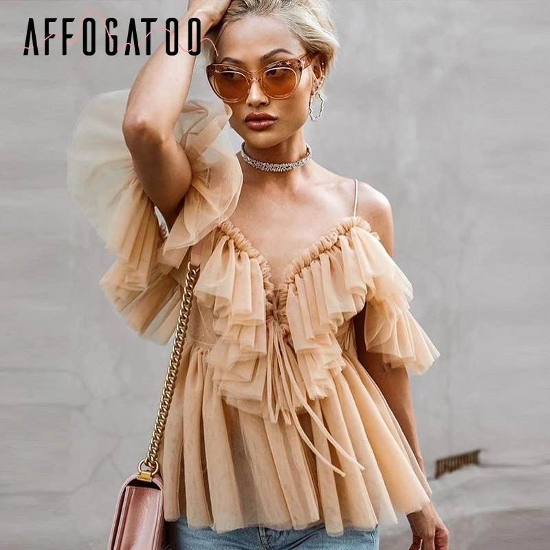Affogatoo Sexy col en v hors épaule peplum blouse top femmes plissée vintage à volants maille blouse chemise décontracté été t-shirt sans manches