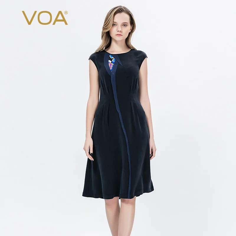 

VOA new silk round neck fight receiving waist X-type slim dress A10257