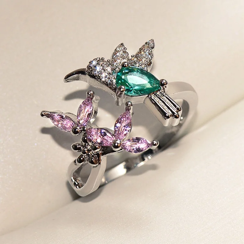 

Fashion Creative Green Rhinestone Bird Charm Ring For Women High Quality Adjustable Opening Ring Jewelry Gift