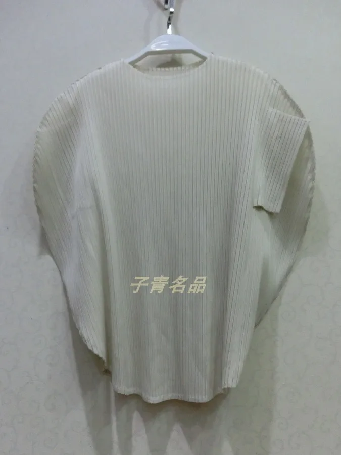 Miyake fold футболка с короткими рукавами однотонная Асимметричная футболка с круглым вырезом и манжетами Лидер продаж