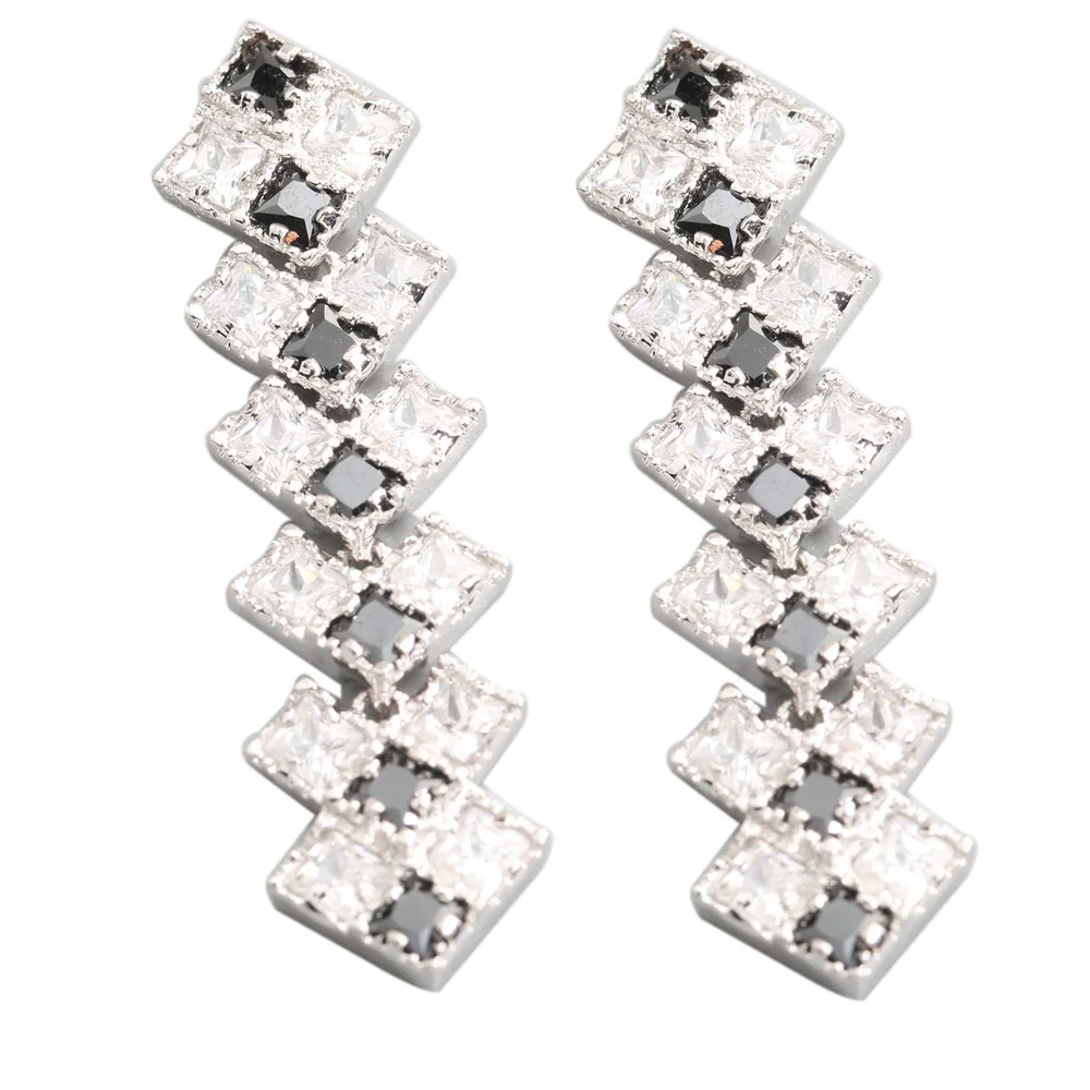 Charming White Stone 4*4mm Semi precious Silver Cool For Womens Stud Earrings ED0481in Stud