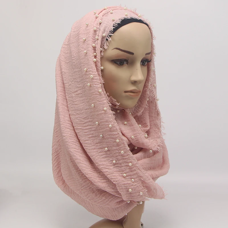 10 шт./лот, женский простой хлопковый шарф со складками, шаль, однотонный шарф с жемчугом, пашмины, повязка на голову, мусульманский хиджаб