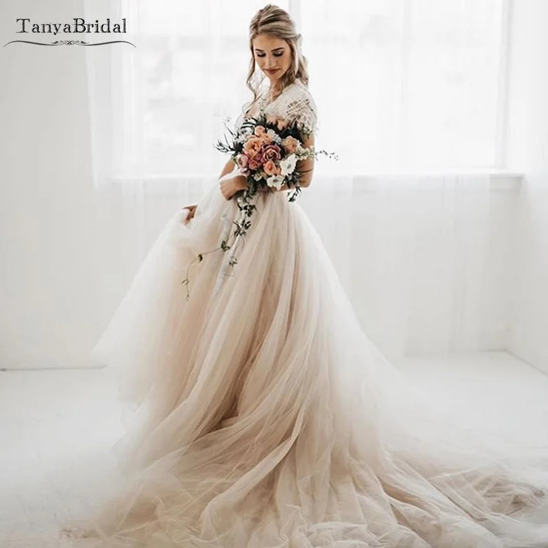 

Light Champagne Tulle Skirts Wedding Dresses Bohemian Dreamy Elegant Vintage Bridal Gowns Vestido De Noiva DW027