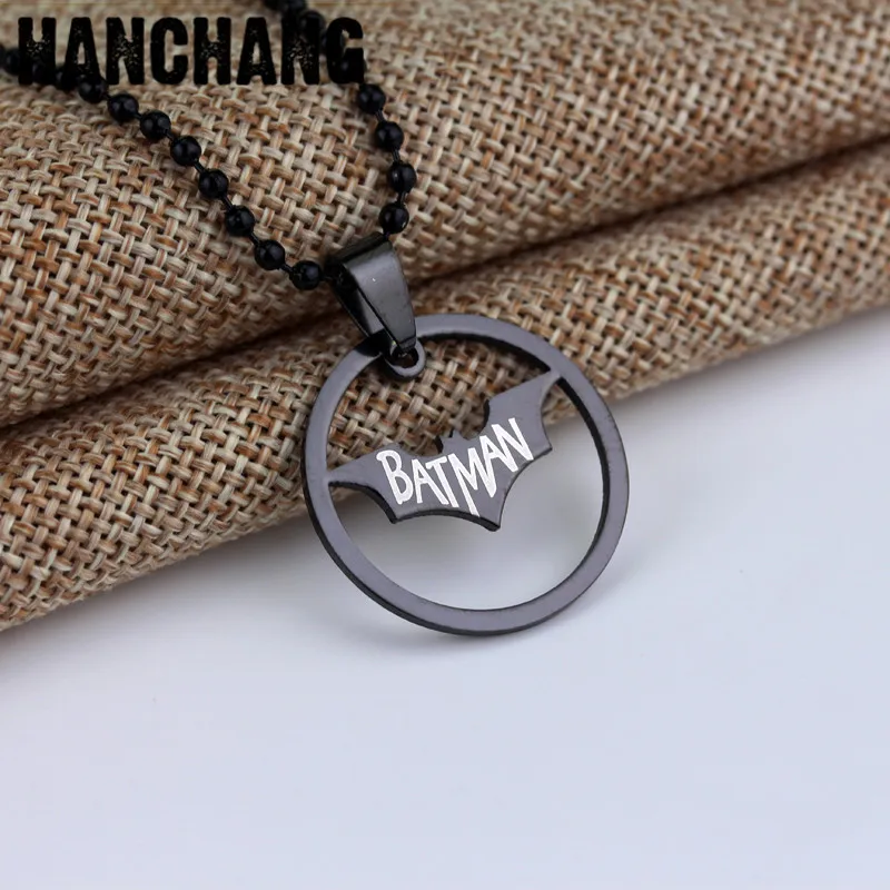 

Movie Super Hero Batman Necklace Hollow-out Bat Batman Pendant Stainless Steel Necklace Beaded Chain For Fans Christmas Gifts