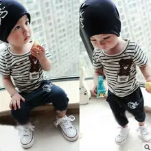 Vestuário infantil criança do sexo masculino listra conjuntos de roupas 2017 criança do sexo feminino casual curto-luva T-shirt + calças definir crianças terno dos esportes