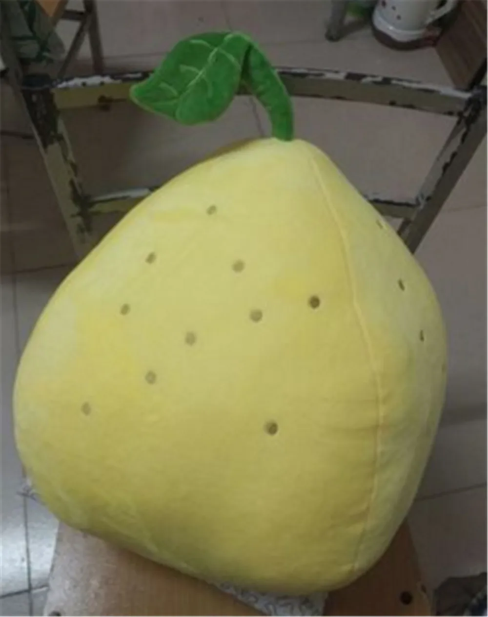 Fancytrader Cute Lemon Plush Toys Doll Round Shaped Fruits Yellow Lemon Pillow Cushion 40cm Kids Present2