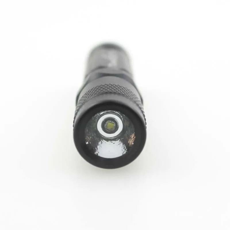 TANK007 E09 CREE XP-E R3 120LM 3-режимный светодиодный мини-фонарик Фонарь(1 х ААА