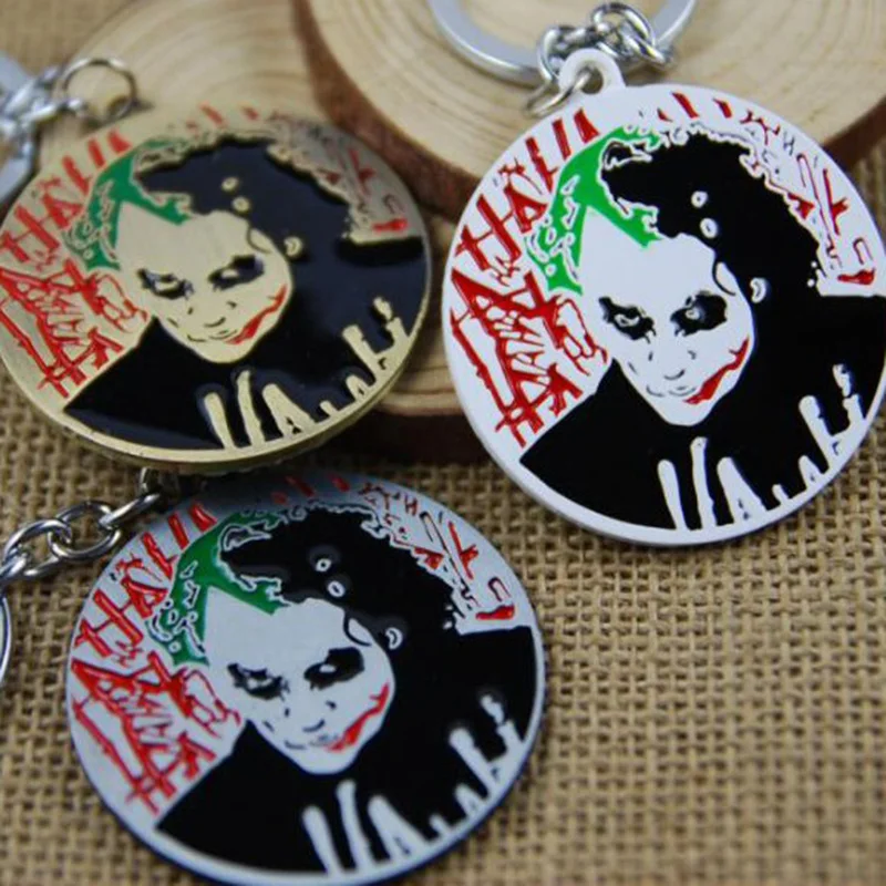 

1 Pc Creative Comic Joker Keychain Metal Pendant Keyring Figure Toy