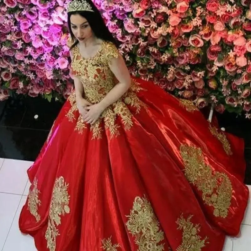 Потрясающее красное бальное платье Пышное Платье с золотыми аппликациями с оборками Пышное из органзы платья шапки рукава длинное милое платье 15