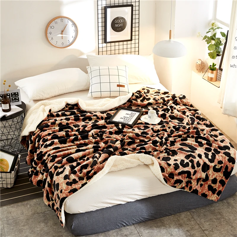 

1Pcs Sexy Leopard Pattern Knit Blanket 2 Layers Manta Borrego Sherpa Blanket For On Sofa/Bed High Quality Soft Throw Soft Warm